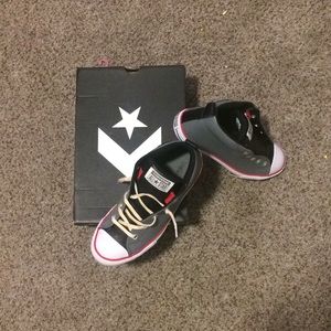 Converse size 4 mason/black/white
